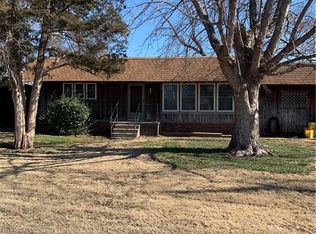 109 N Walnut St, Fort Cobb, OK 73038