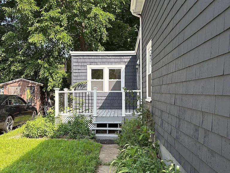 11 Central St — Photo 13