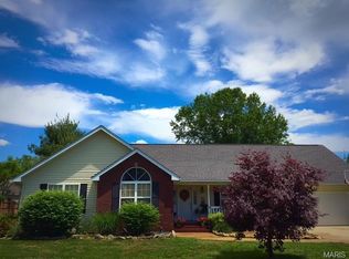 821 Oxford Dr, Rolla, MO 65401