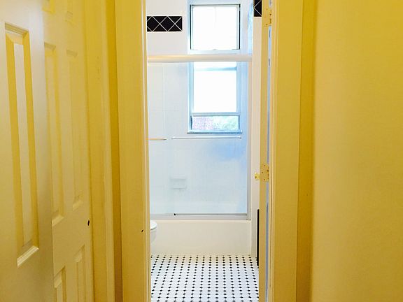 5th image of 12032 83rd Ave APT 2B