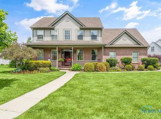 5872 Settlers Ridge Cir, Sylvania, OH 43560