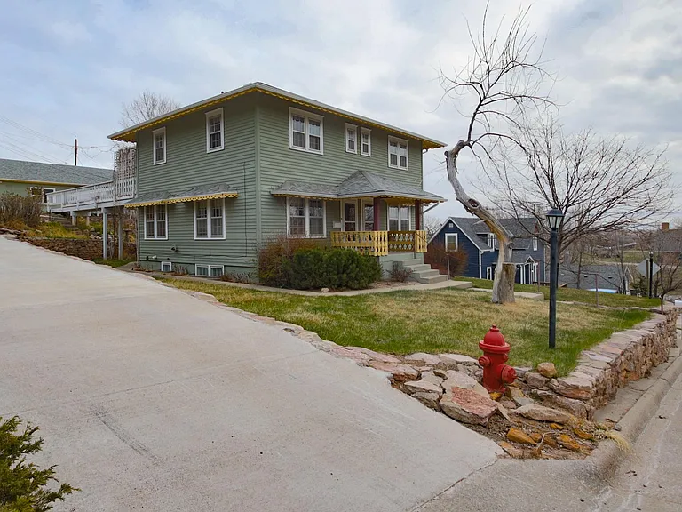 1326 Clark St #1 — Photo 27