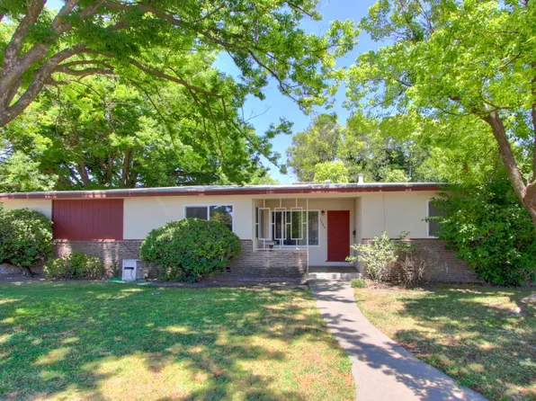 1135 27th Ave, Sacramento, CA 95822