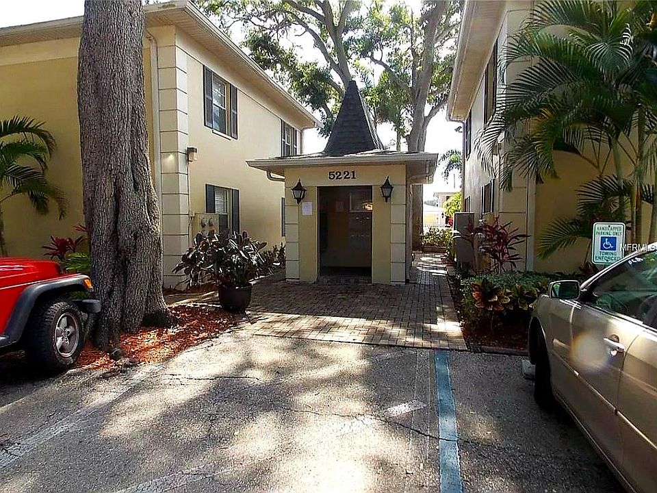 1st image of 5221 S Bayshore Blvd #50