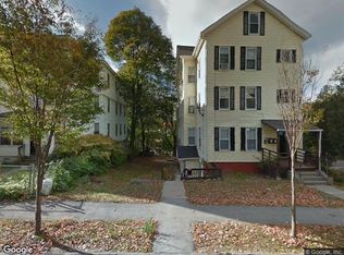 17 Paine St #B, Worcester, MA 01605
