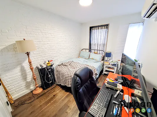 Rented by Urban Pads | media 4