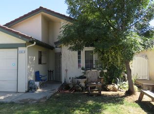 5567 W Sample Ave, Fresno, CA 93722