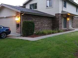 18627 Golfview Dr, Hazel Crest, IL 60429