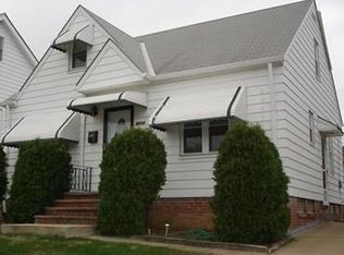 4715 E 86th St, Garfield Heights, OH 44125