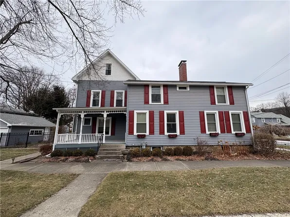139 Steuben St, Painted Post, NY 14870