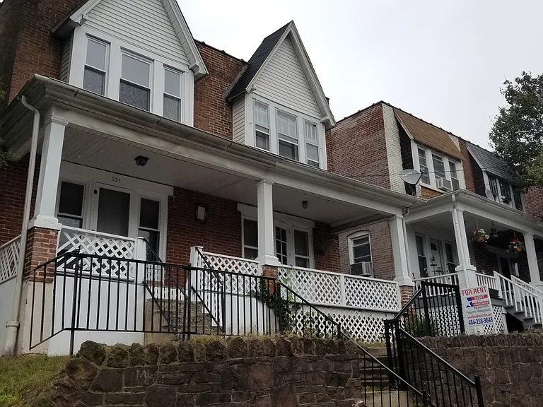 523 Beech St — Photo 1