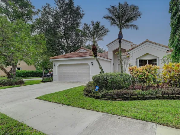 135 Cameron Court, Weston, FL 33326