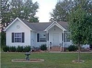 1649 Joel Dr, Columbia, TN 38401