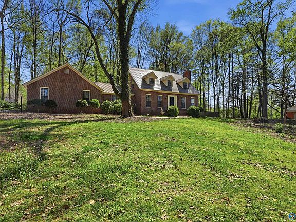 3rd image of 119 Bobwhite Dr SE