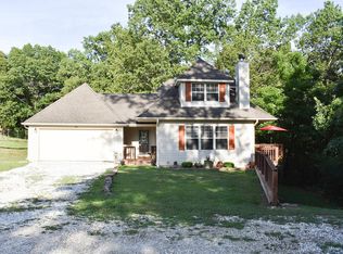 424 Deffenderfer Rd, Ozark, MO 65721