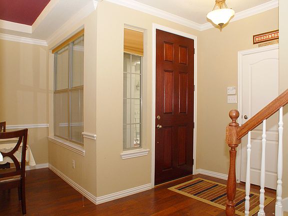 3rd image of 640 Gray Stone Ln