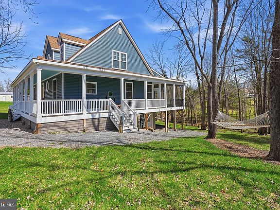 3rd image of 6207 Ruth Ln