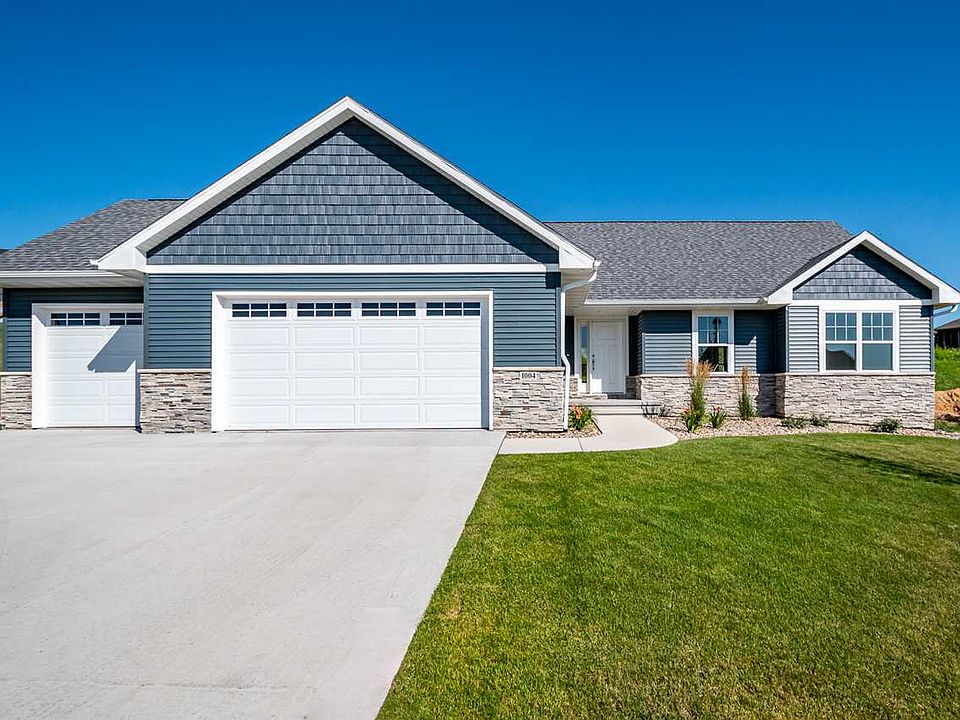 1st image of 1004 Iris Ave