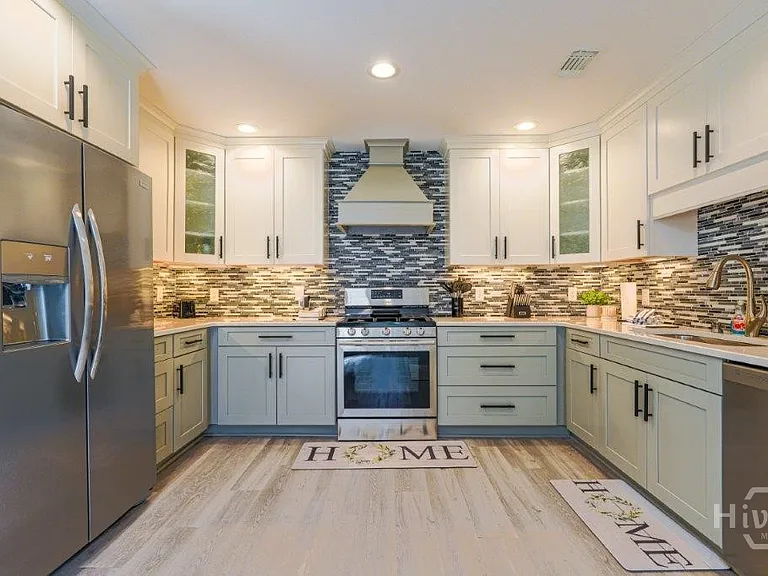 53 Village Green Cir — Photo 16