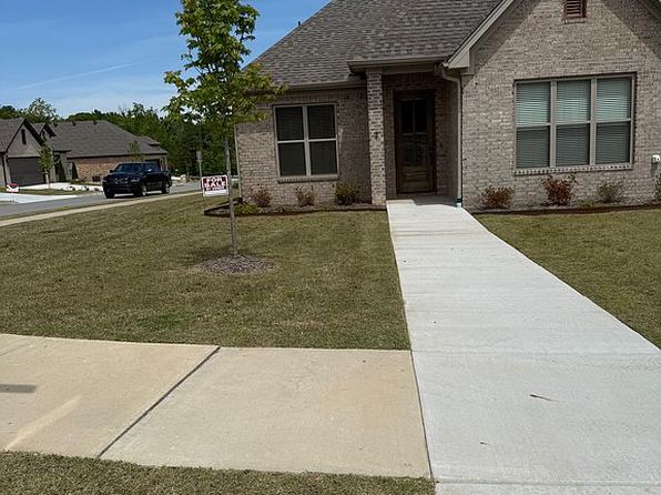 2 Driftwood Ln