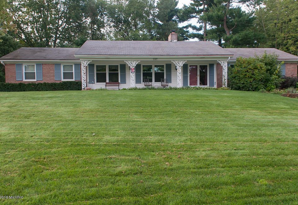 1st image of 127 Minges Cir