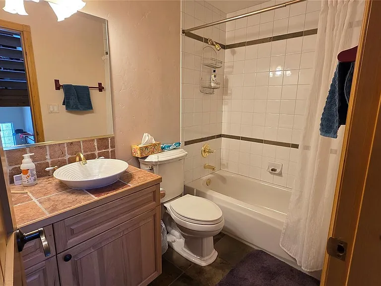 53 Skyline Dr — Photo 15