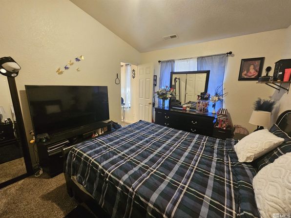 reno-nevada-449131644 picture