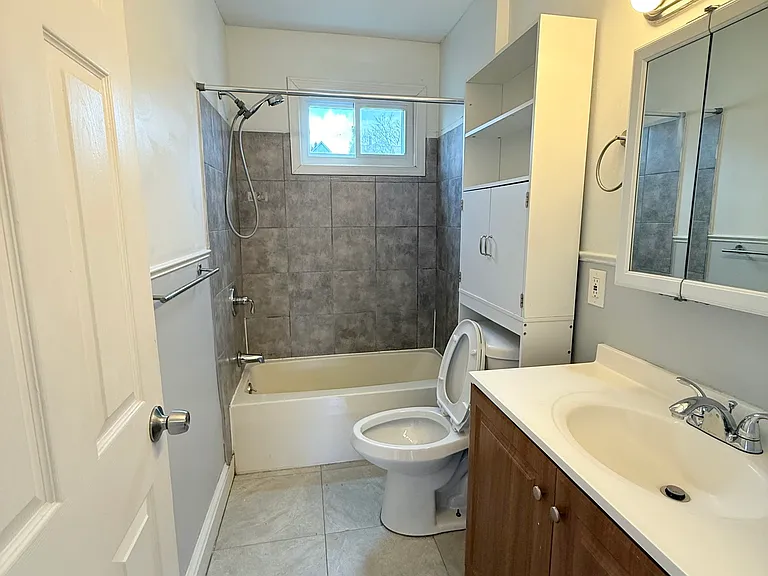 31 Beecher Ave #2 — Photo 14