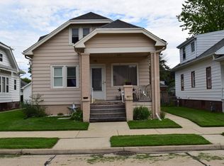 2131 Saint Clair St, Racine, WI 53402