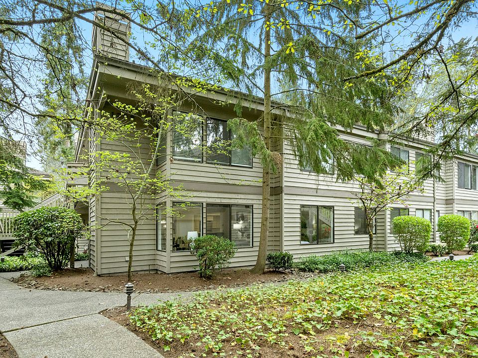1st image of 1392 Bellevue Way NE