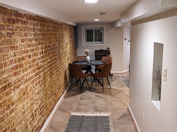 3rd image of 137 Randolph Pl NW