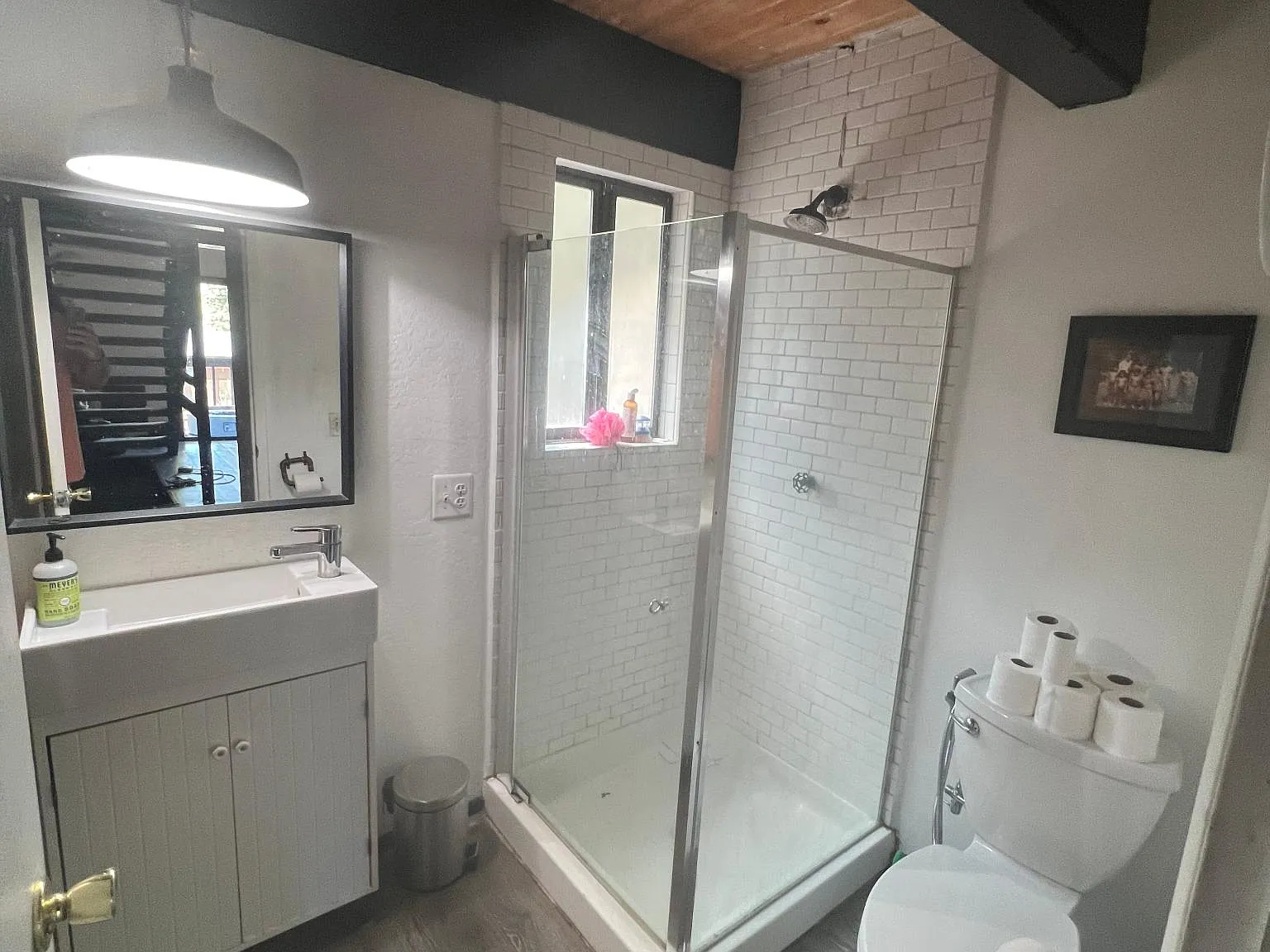 130 Cliff Cir — Photo 3