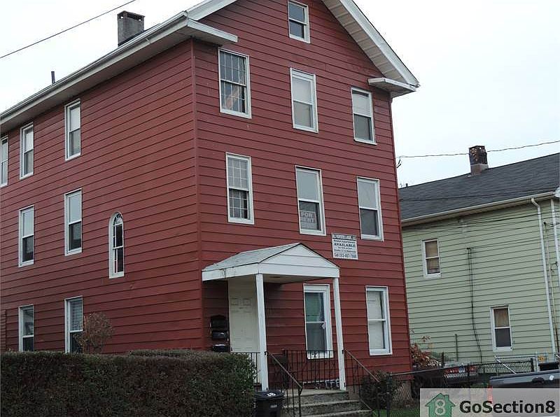 1st image of 58 Hallock St #2
