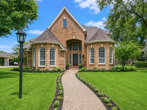 19223 Foxtree Ln, Houston, TX 77094