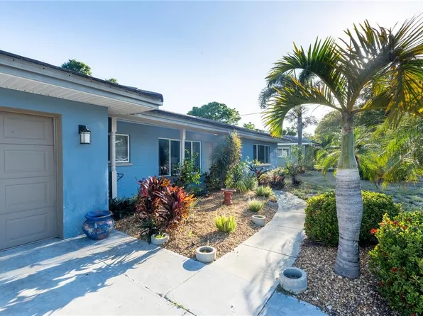 33 Southwind Dr, Largo, FL 33770