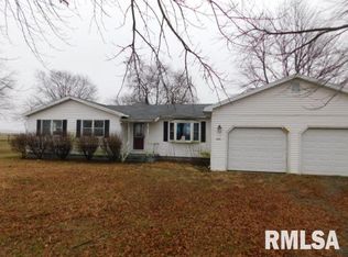 1290 County Road 1700 E, Carmi, IL 62821