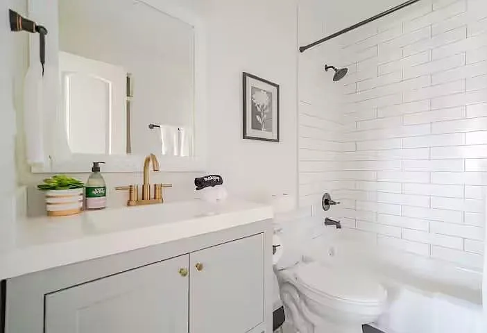 1912 Arbor St #3 — Photo 10