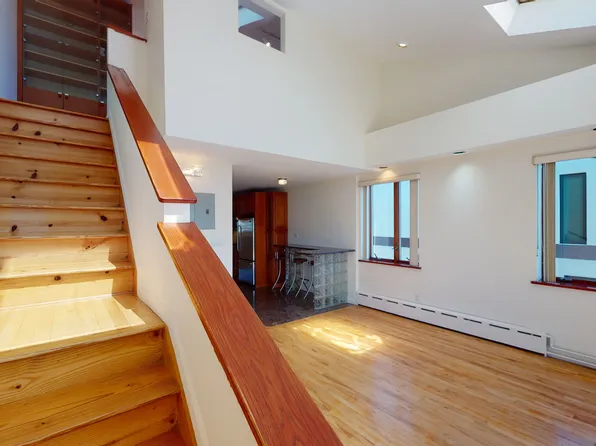 2803 Batchelder Street image 9 of 21