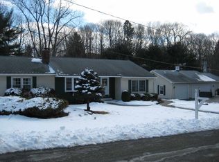 3 Clinton Pl, Troy, NY 12180
