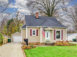 2606 Tifft St, Cuyahoga Falls, OH 44221