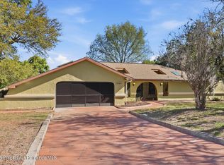 8464 Delaware Dr, Weeki Wachee, FL 34607
