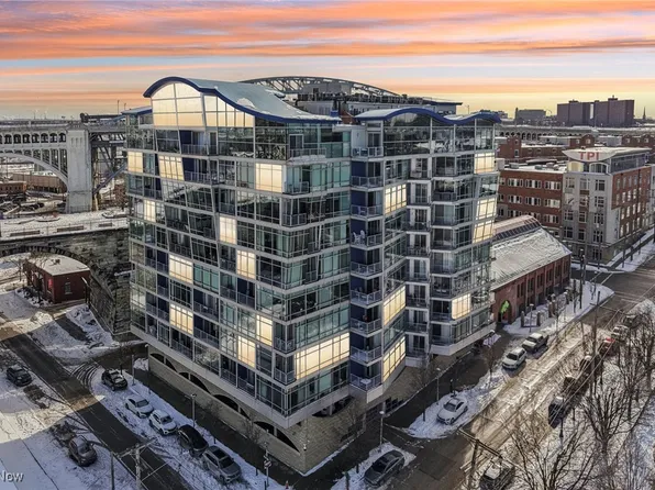 1237 Washington Ave APT 611, Cleveland, OH 44113