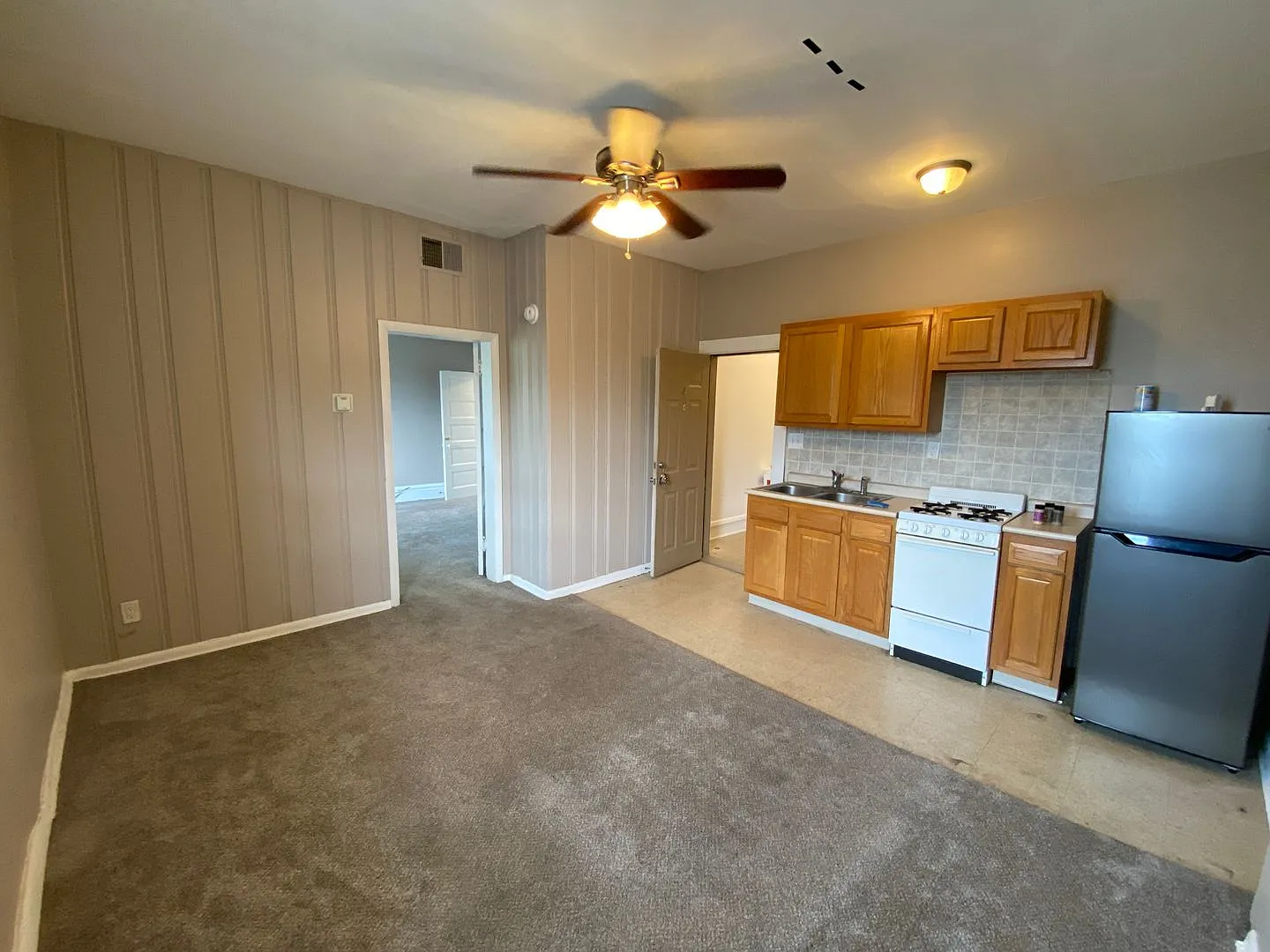 W 8th Ave 226 CR — Photo 3