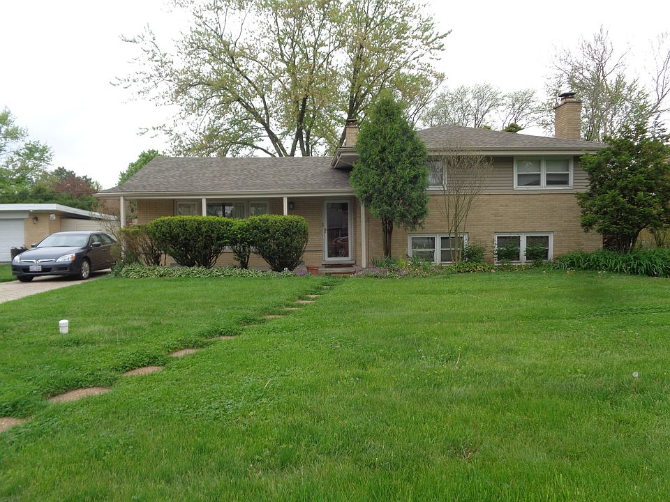 1st image of 6847 W Linden Dr
