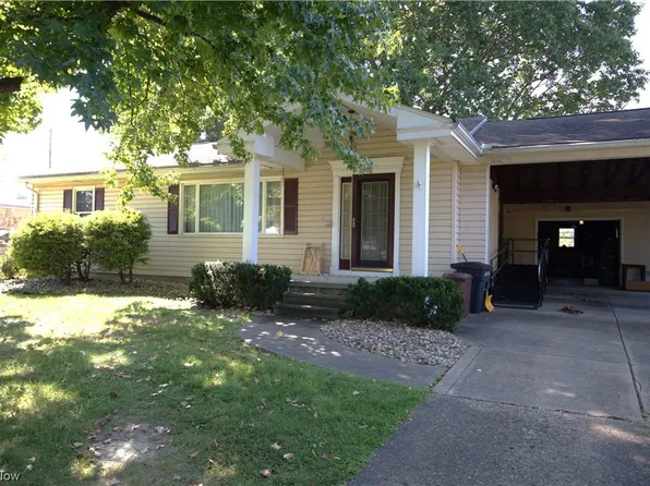 1594 Hillcrest Acres, Cambridge, OH 43725