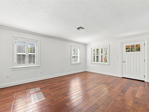 5th image of 1431 PALM AVENUE