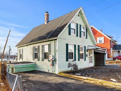 28 Liberty St, Lowell, MA, 01851