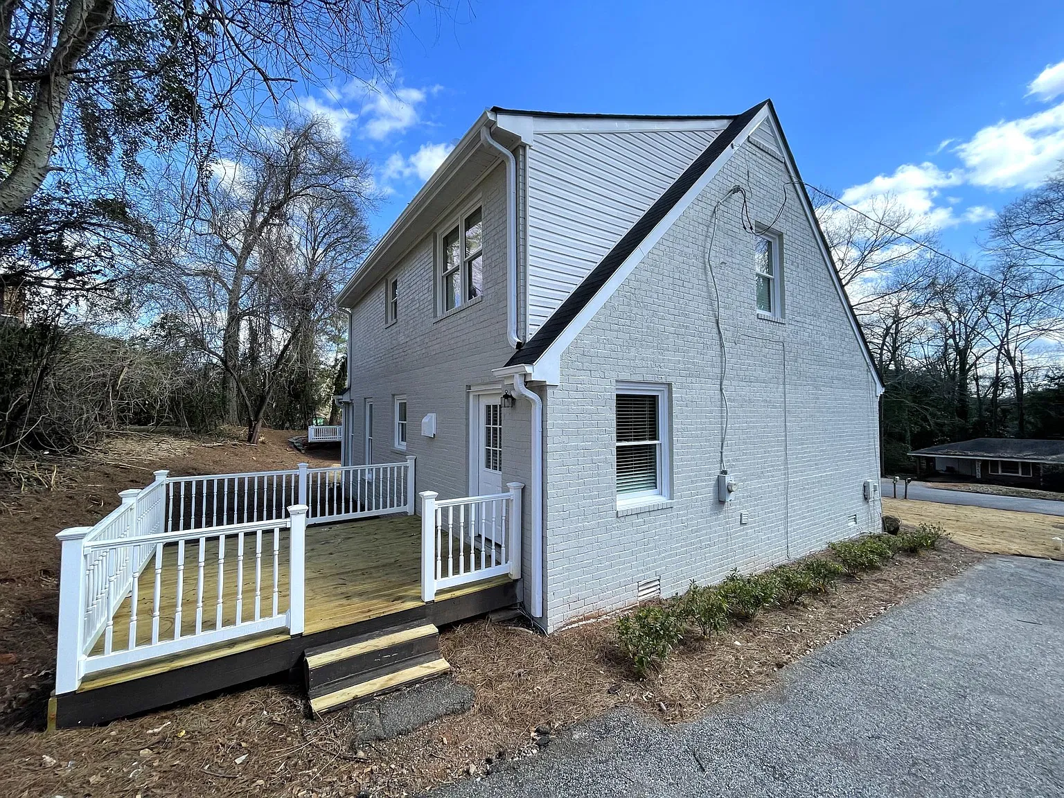 4 bed, 1825 sqft, $3,600 — Photo 4