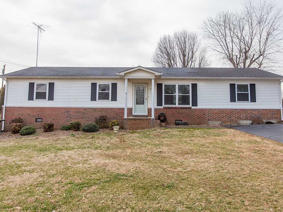 1st image of 224 Northfield Dr
