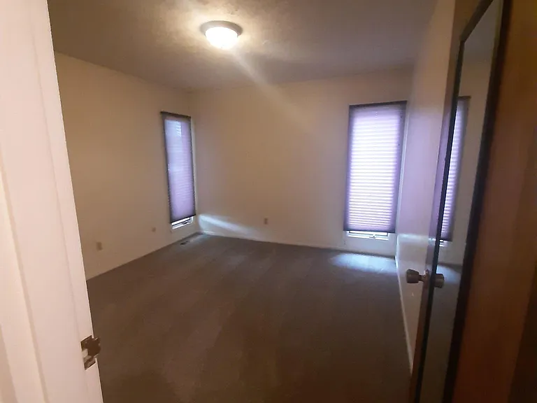 1000 Hespe Dr #11 — Photo 7